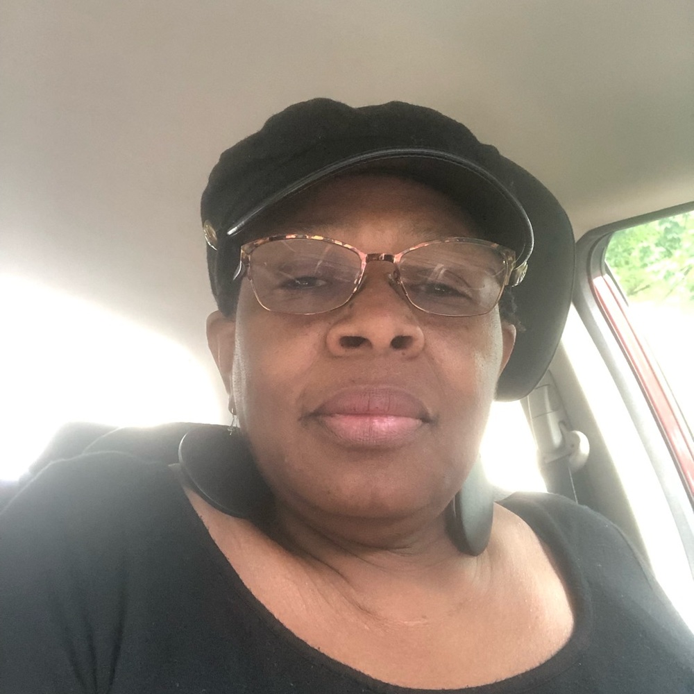 Meet your Posher, Gwen